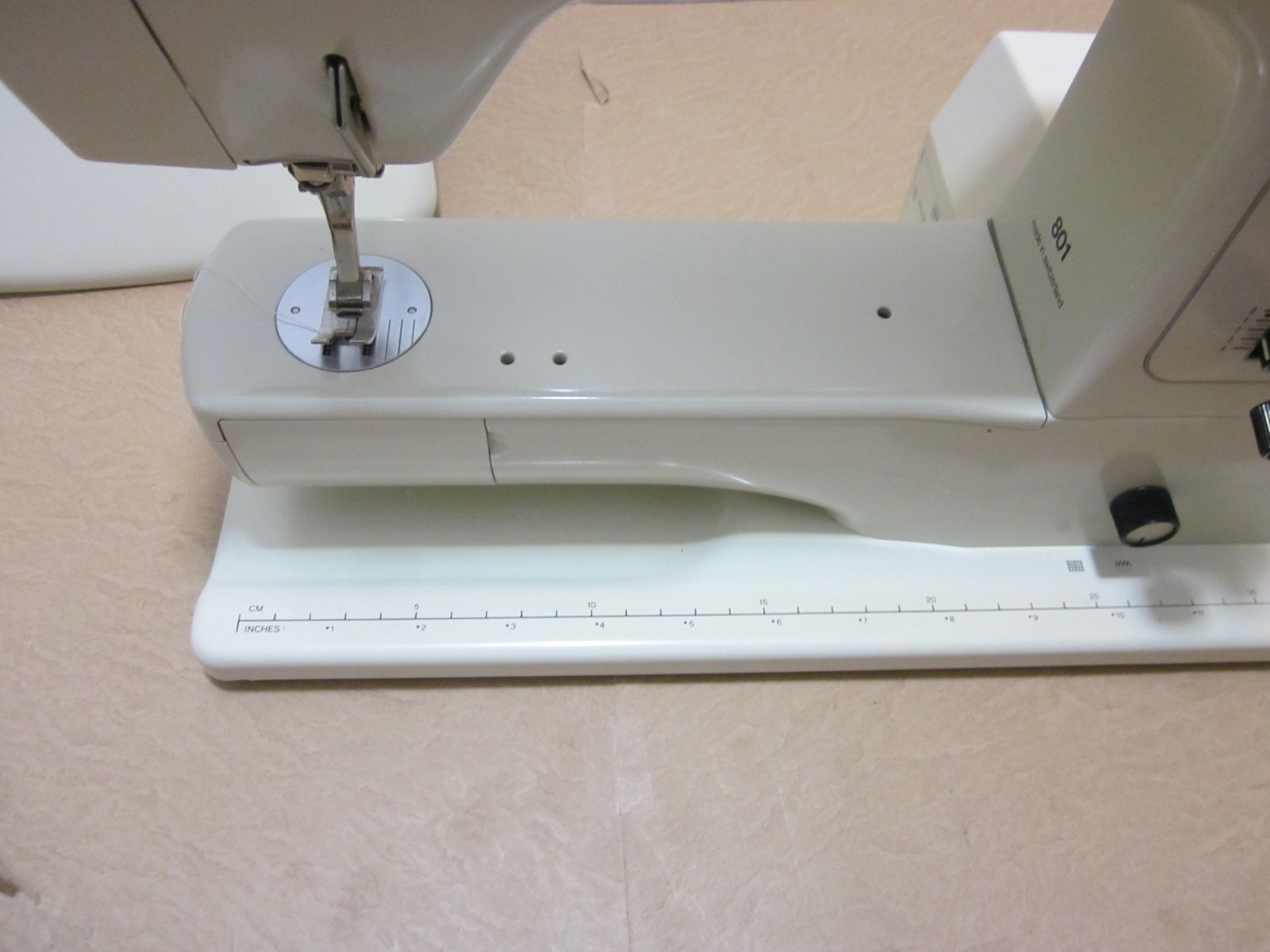 Bernina 801 Sewing Machine ****Pls Read