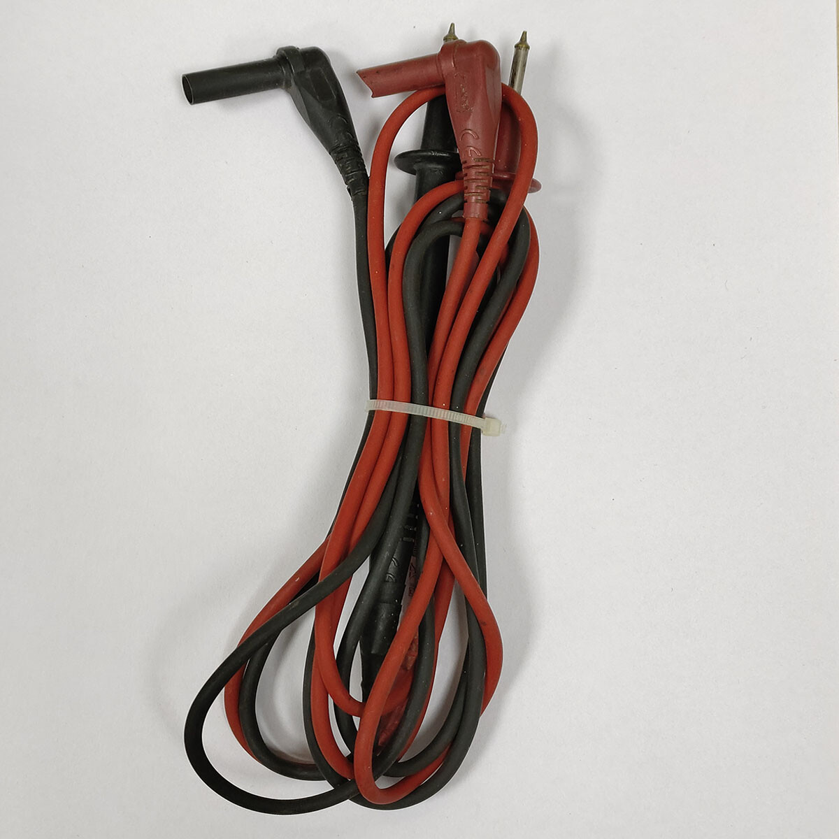Used Tektronix DMM157 Multimeter with Cable