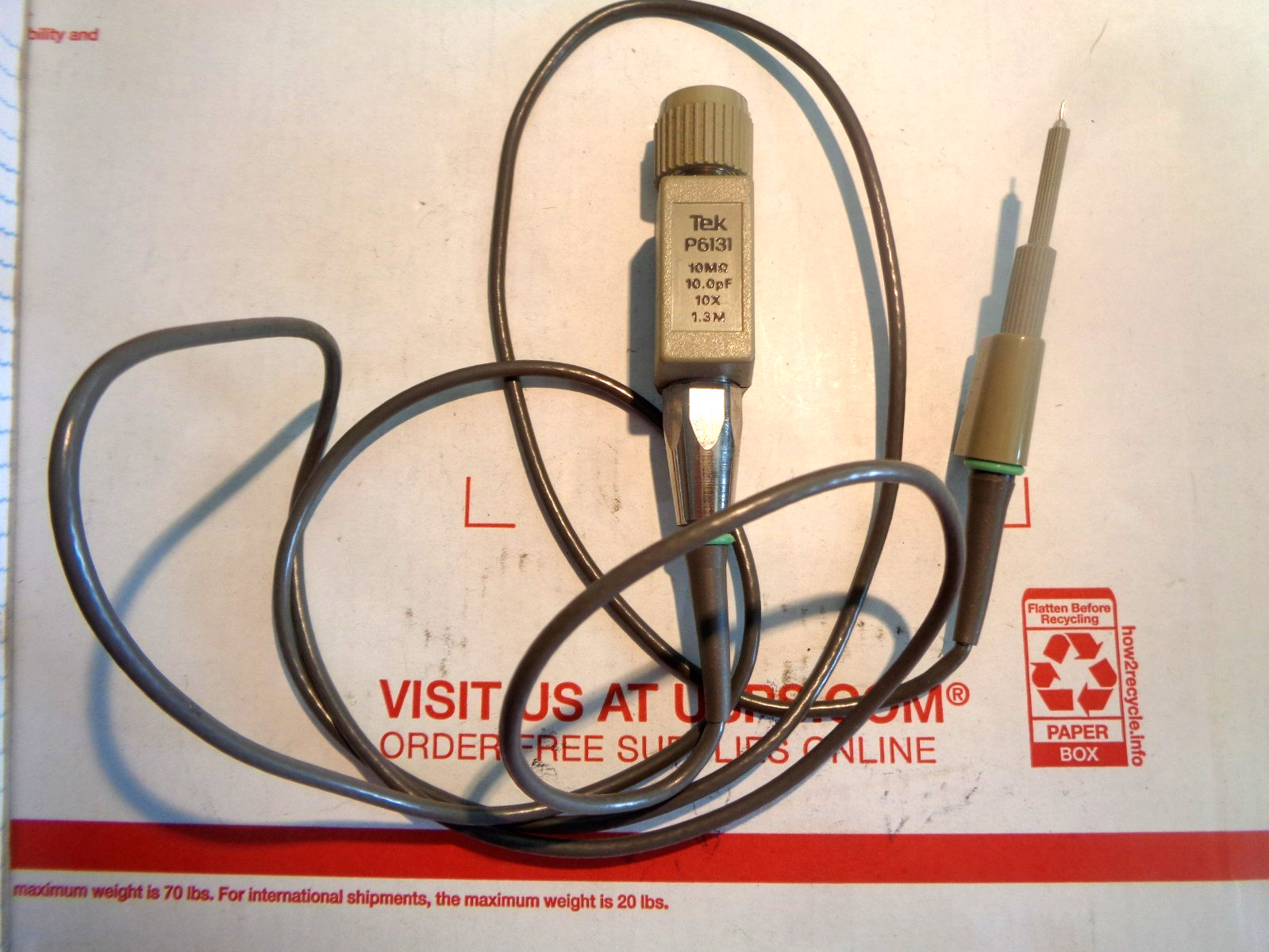 Tektronix P6131 Probe 10M Ω 0.0pF 10X 1.3M