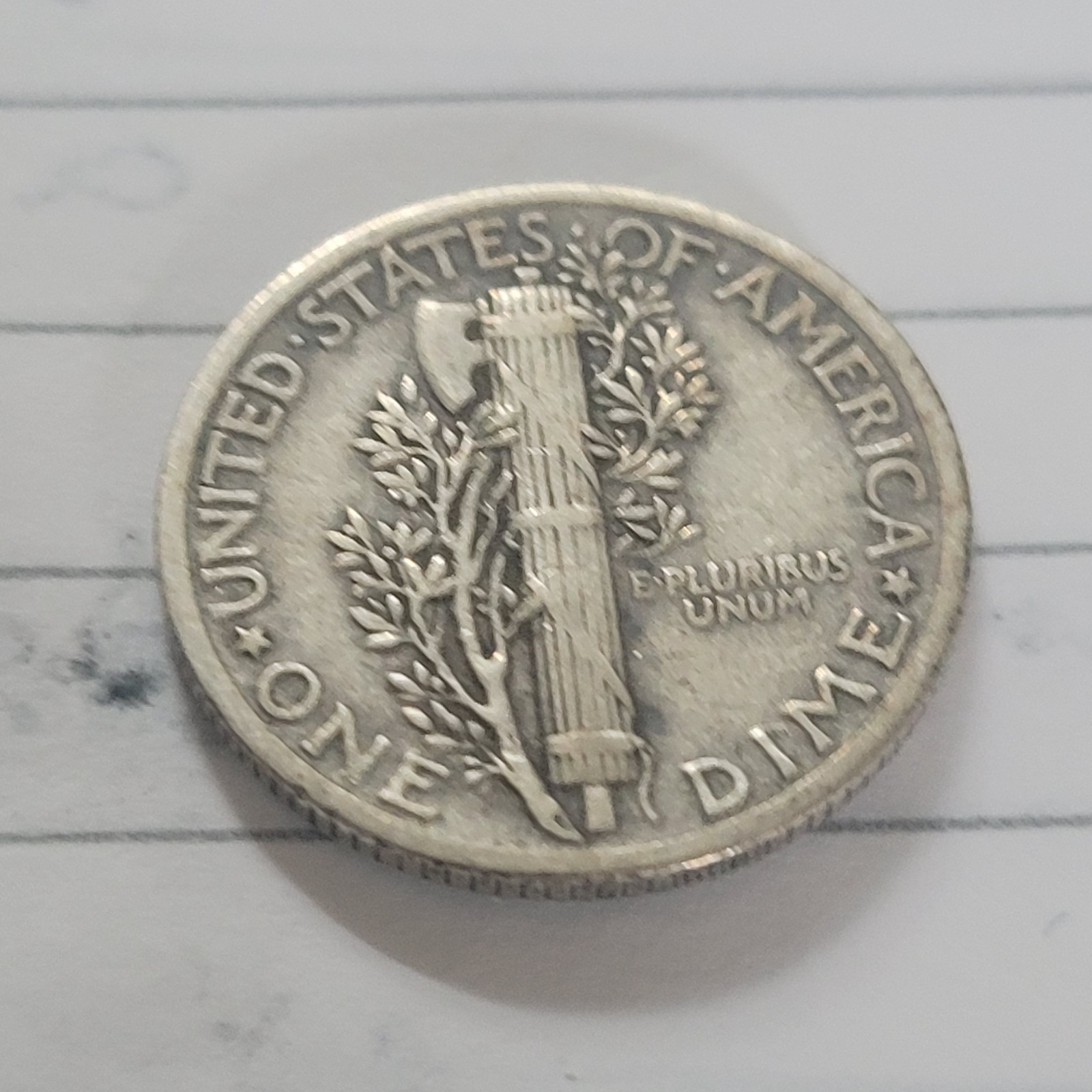 1935 MERCURY DIME (VF)