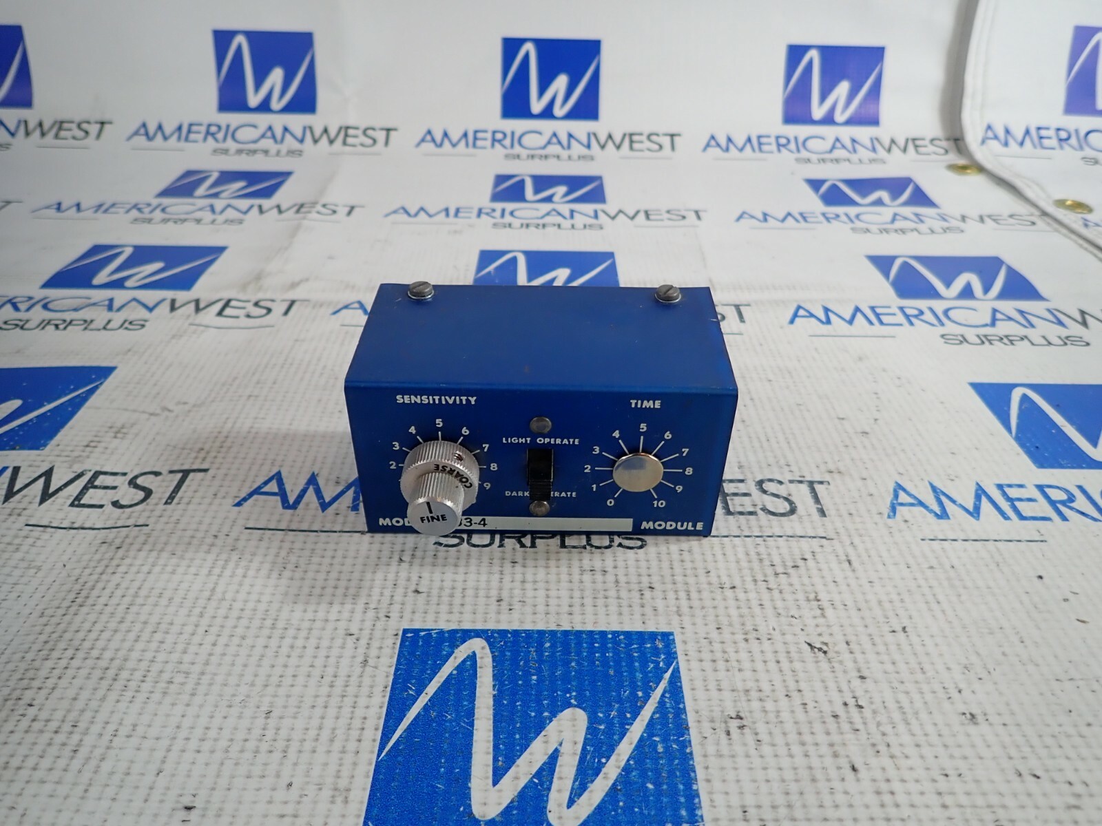 BANNER B3-4 PHOTOELECTRIC AMPLIFIER LOGIC MODULE