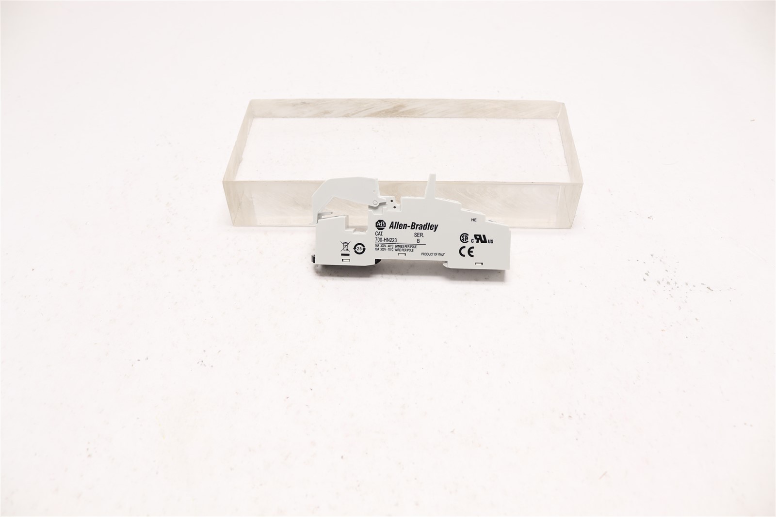 ALLEN BRADLEY RELAY BASE 700-HN223/B