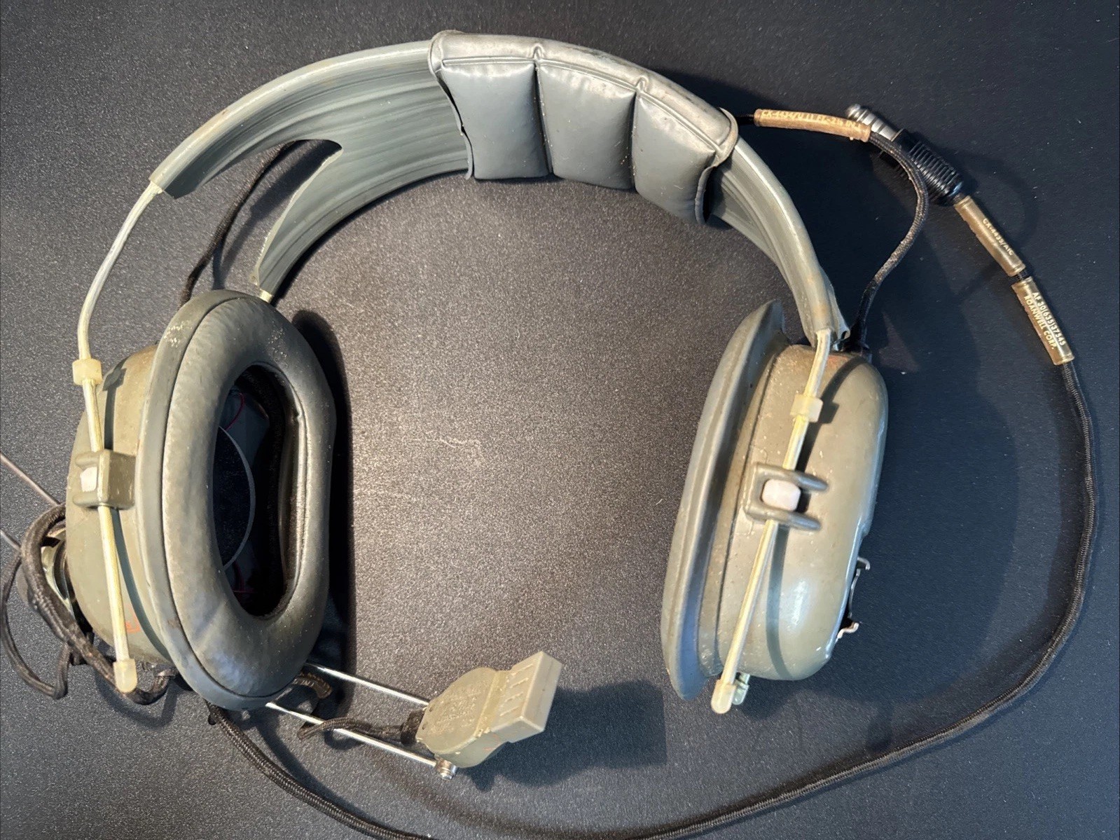 USAF Roanwell H-143/AIC Flight Headset w/ Mic H-87/AIC & CX-4435/AIC Cord