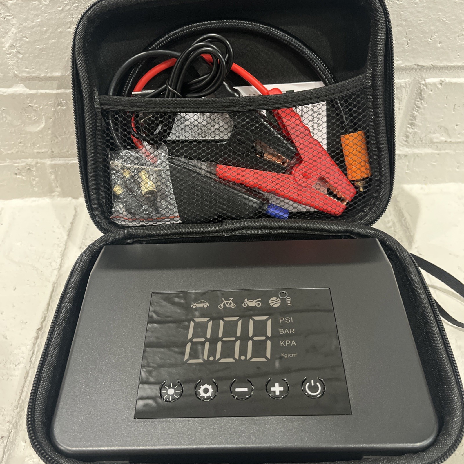 Smart Air Pump and Jump Box NEW! Model L8