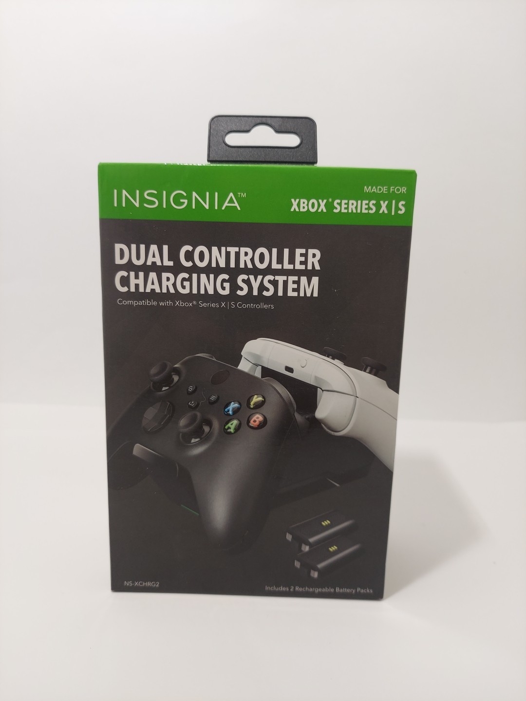 INSIGNIA DUAL CONTROLLER CHARGING SYSTEM FOR XBOX SERIES X|S , UNIT TESTED CLEAN