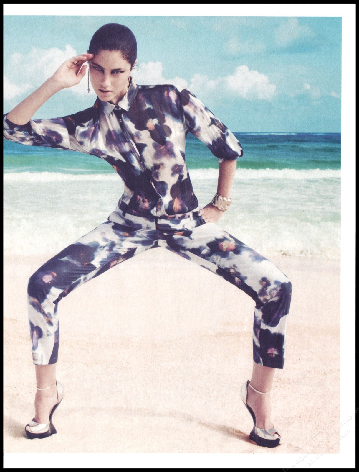 High Heels Magazine Print Ad Women Fashion Long Legs shoes 2012-1pg