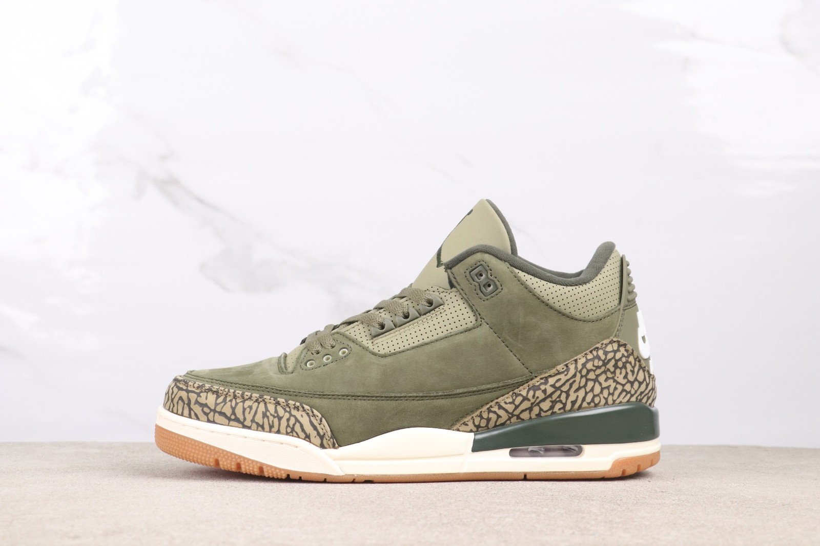 AJ 3 Retro Family Affair DN3707-202