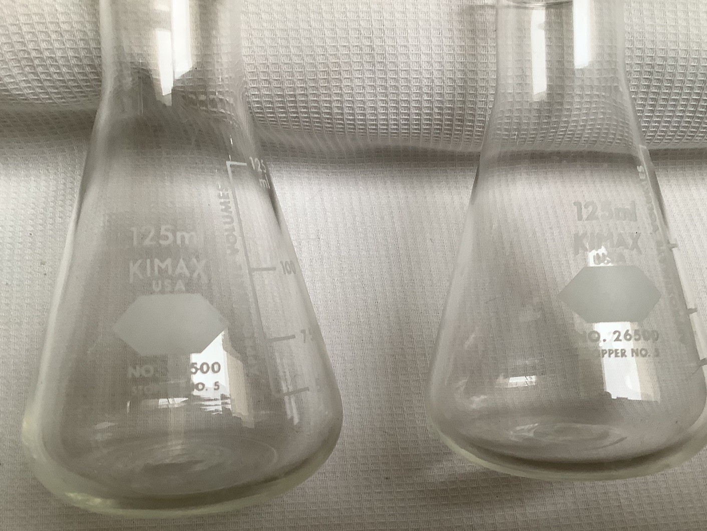 Glass Beakers 125ML KIMAX Made In USA Collectible Science Medicine Lab VINTAGE