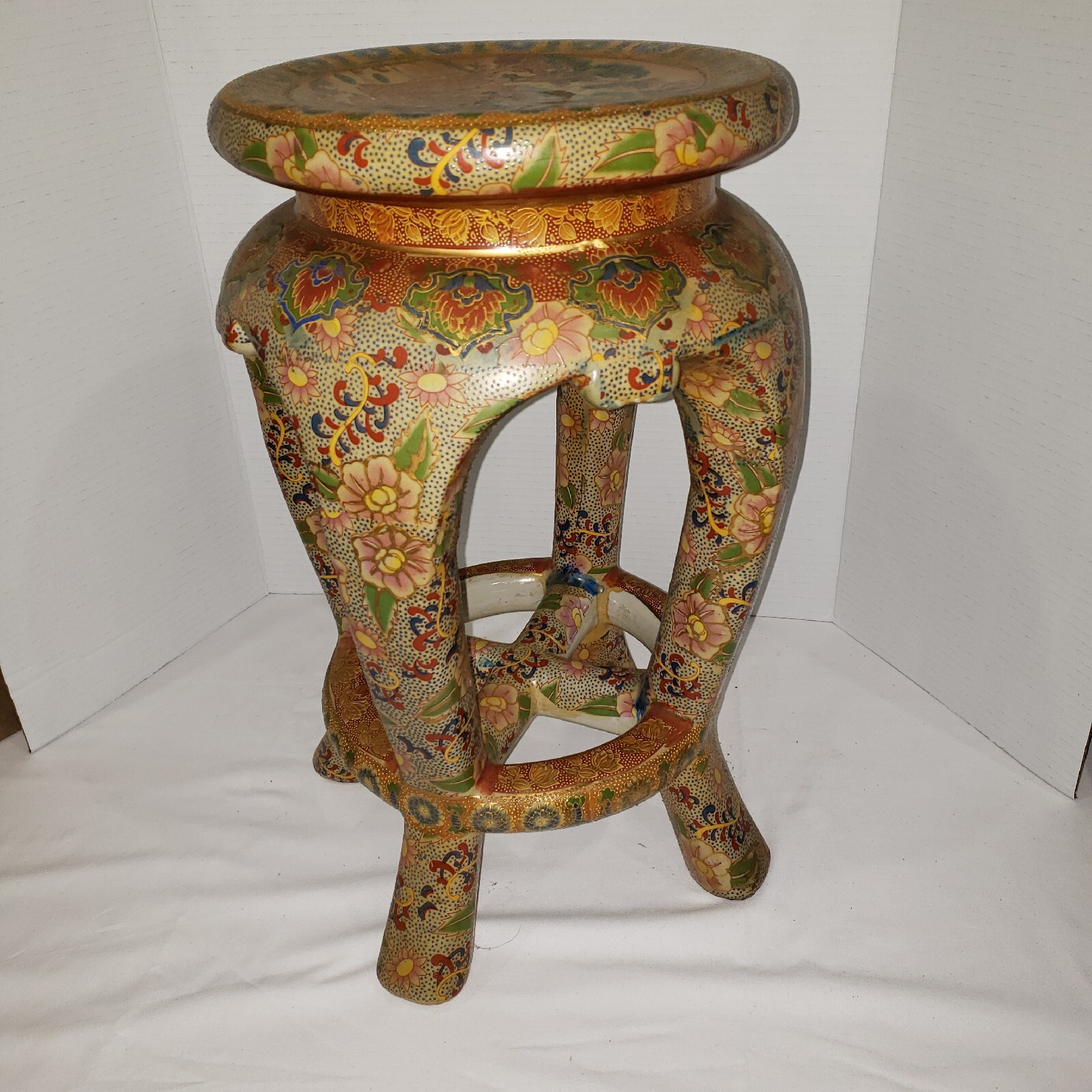 Hard to find - Vintage Regency Gilt Floral Ceramic Stool - Beautiful Piece!