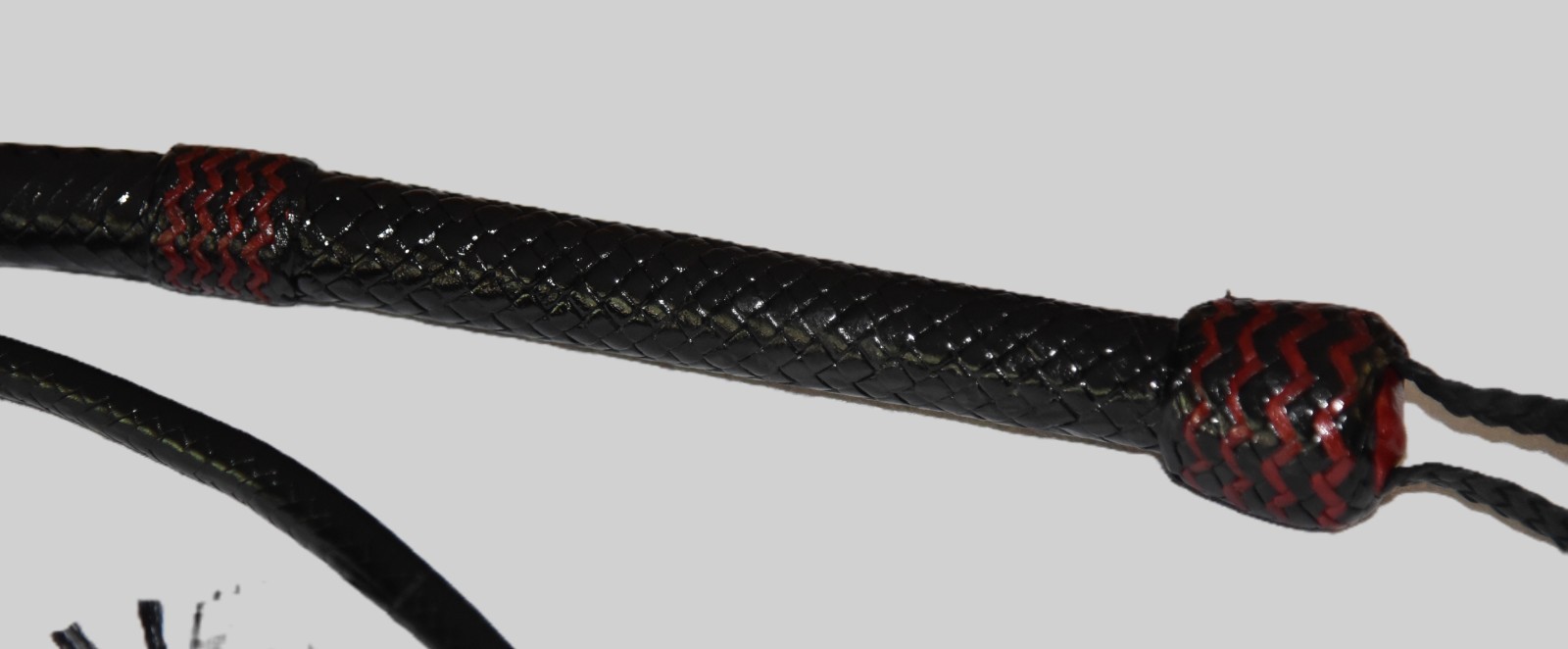 kangaroo hide bullwhips