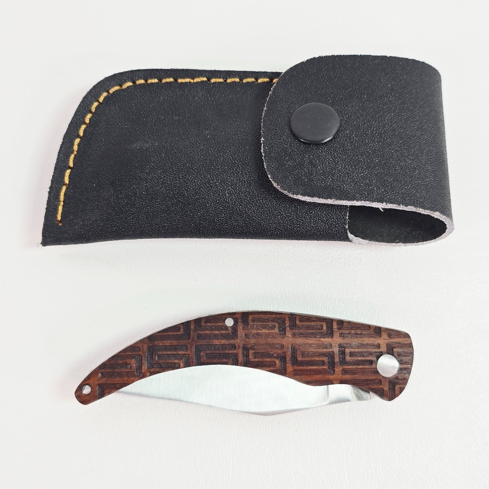 Handmade Stainless Steel Folding Pocket Knife 3.25" Blade With Leather Sheath