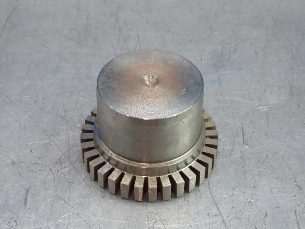 FAULK 1050T COUPLING HUB 10210122681