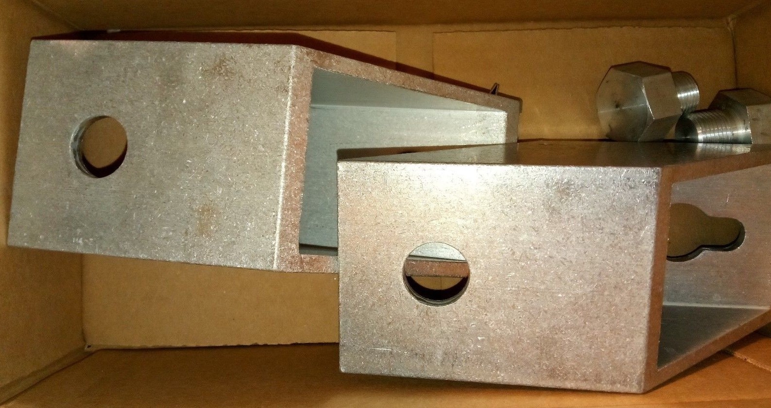 1-HXPLWCMK WALL CEILING MOUNT KIT