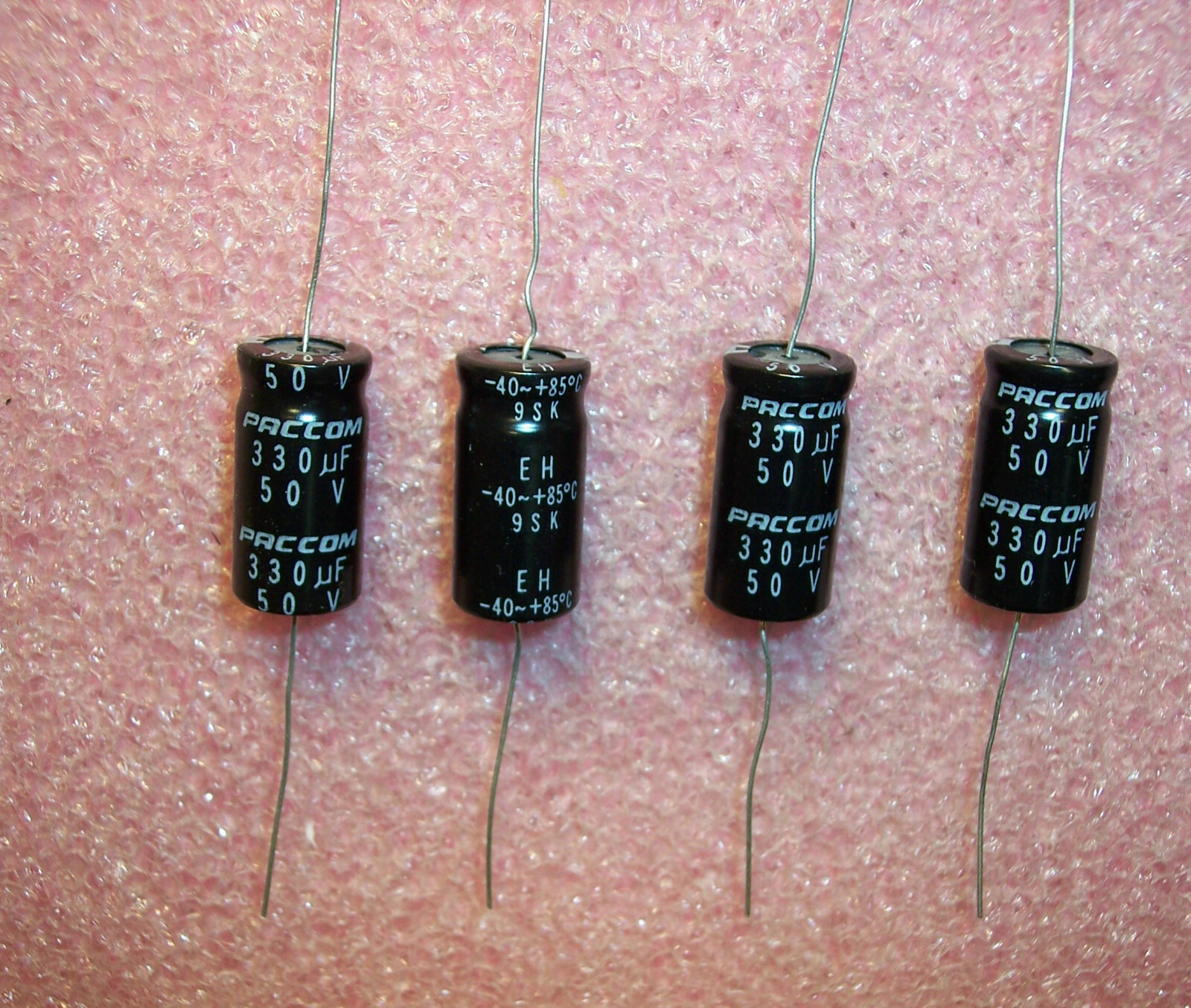 QTY (20) 330uf 50V 85' AXIAL ALUMINUM ELECTROLYTIC CAPACITORS EH330M50ED PACCOM