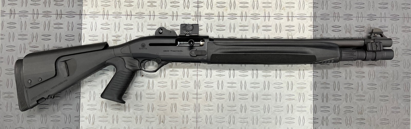 Beretta 1301 Red Dot Plate