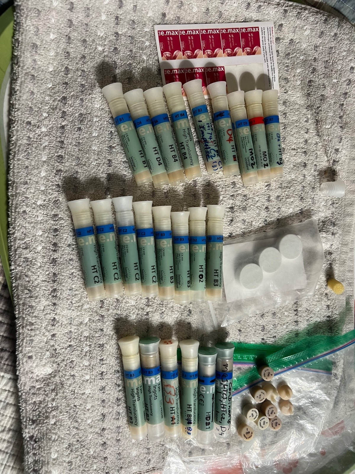 Ivoclar Ips eMax press ingots