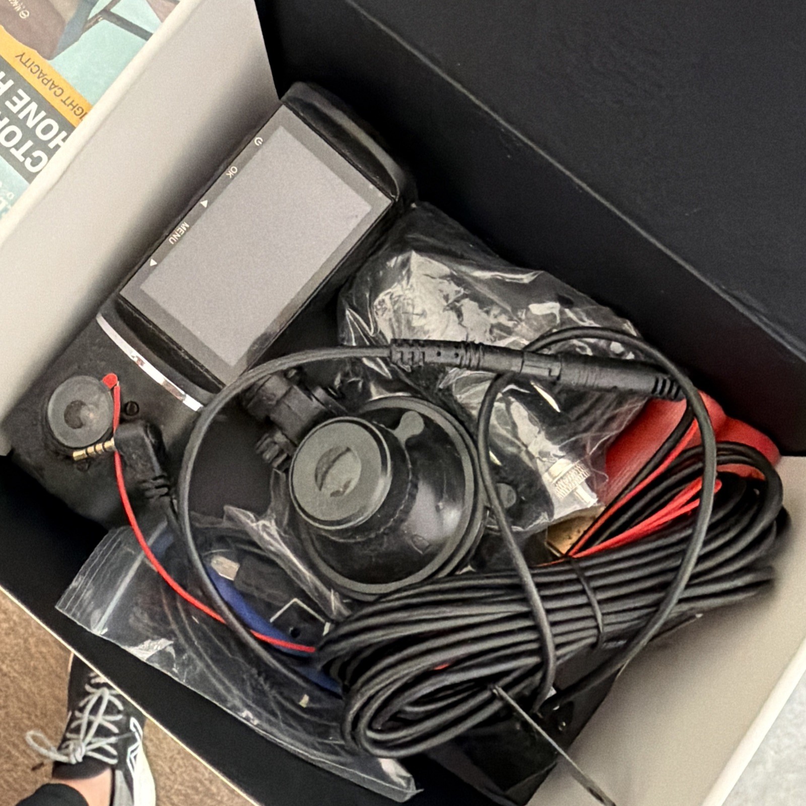 Three channel 1080P Front Rear Inside, Black dash cam