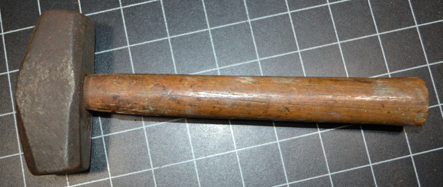 ATHA - 2 1/2#  - HAND DRILLING HAMMER - ORIGINAL HANDLE