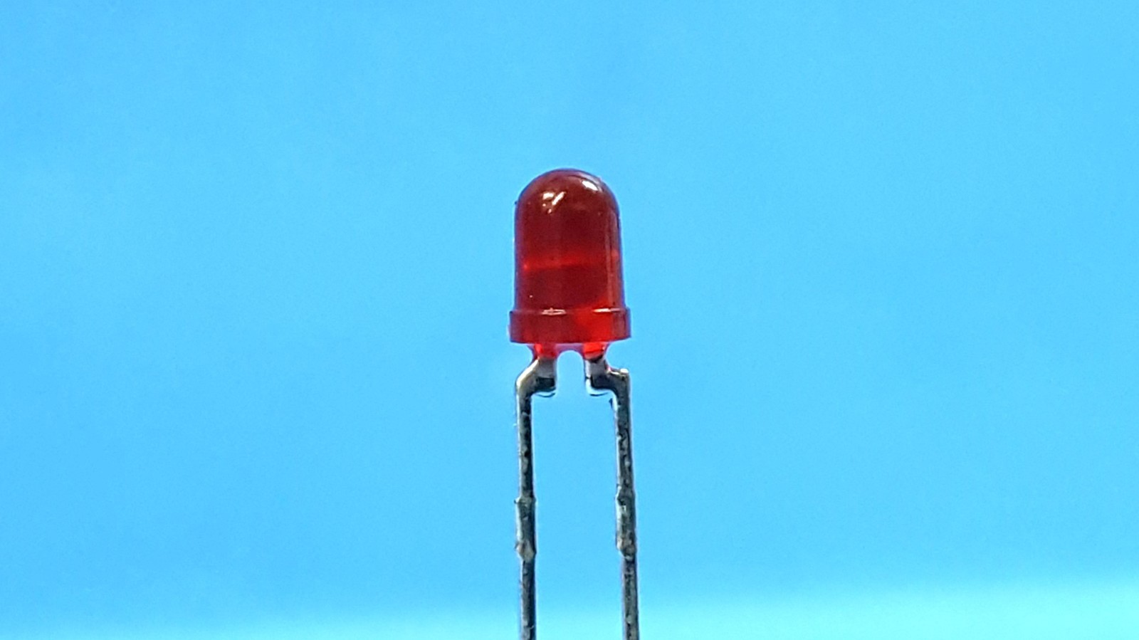 4000 Pcs- RED LED, Round, 3mm