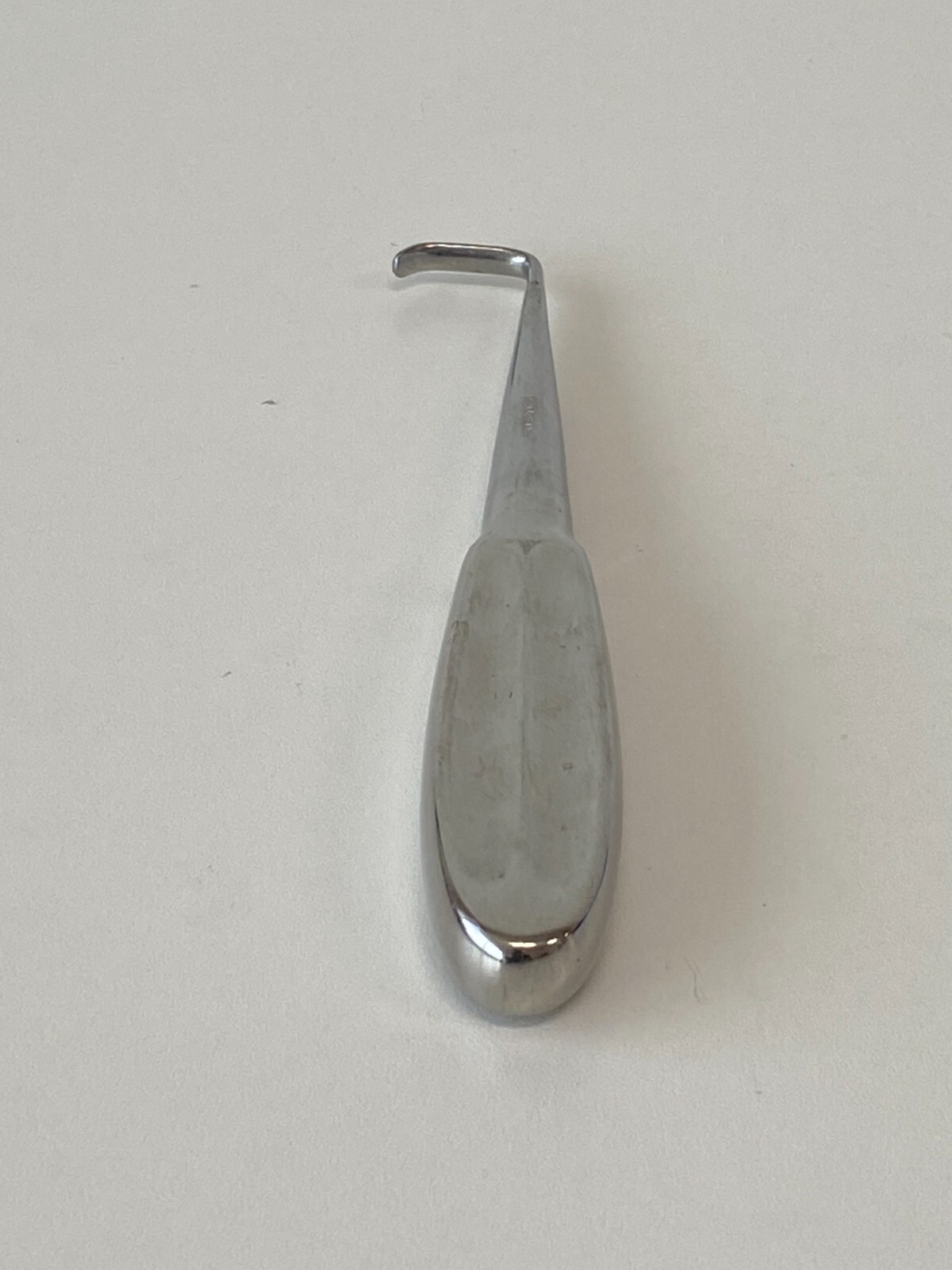 L24: Weck 481610 Lahey Retractor