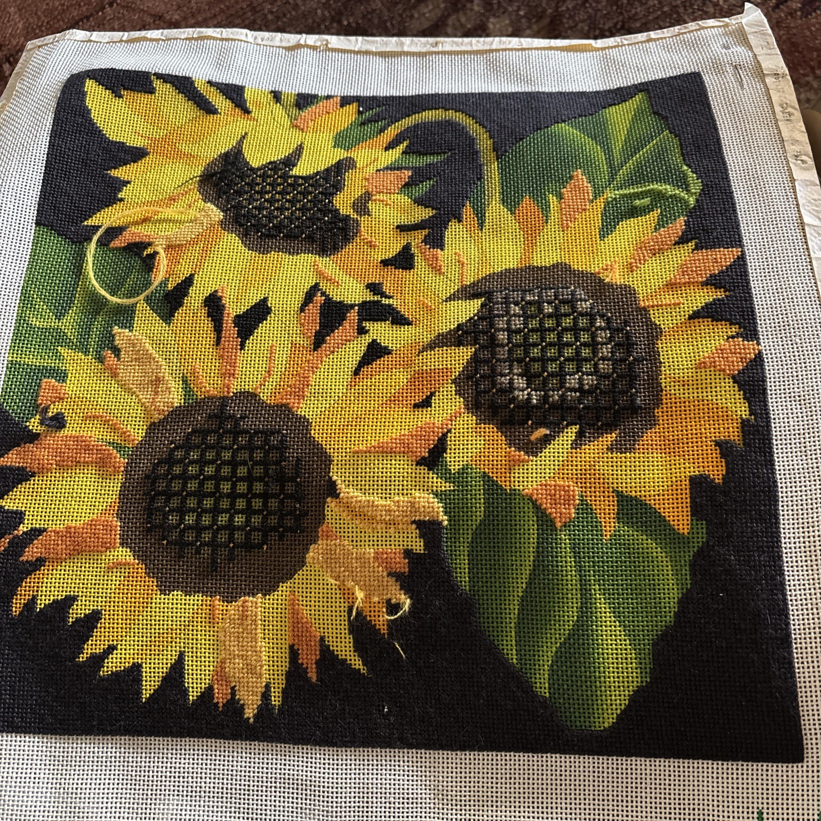 Sunflowers Needlepoint Canvas - Pillow or Framed 13 mesh Dede’s Needlworks Read