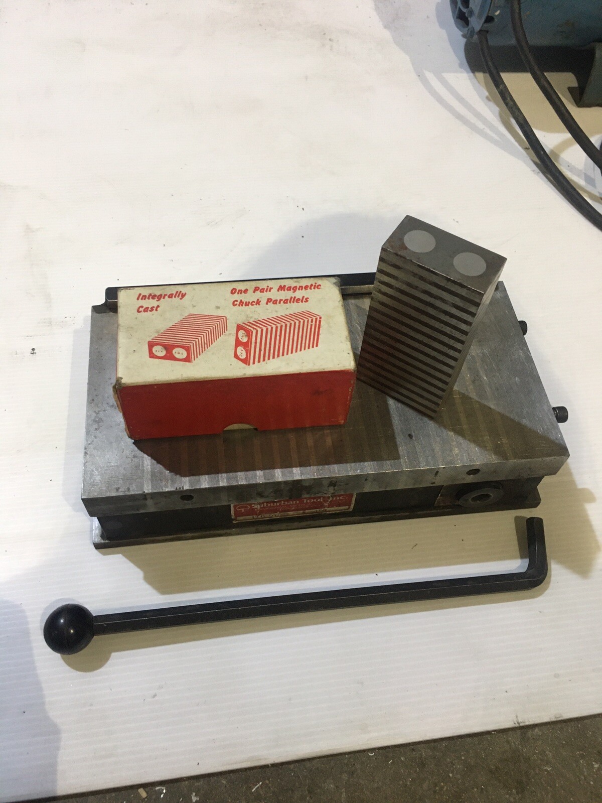 Suburban Tool MCB-510  10"x 5" Rectangular Permanent Magnetic Chuck W/ Extra set