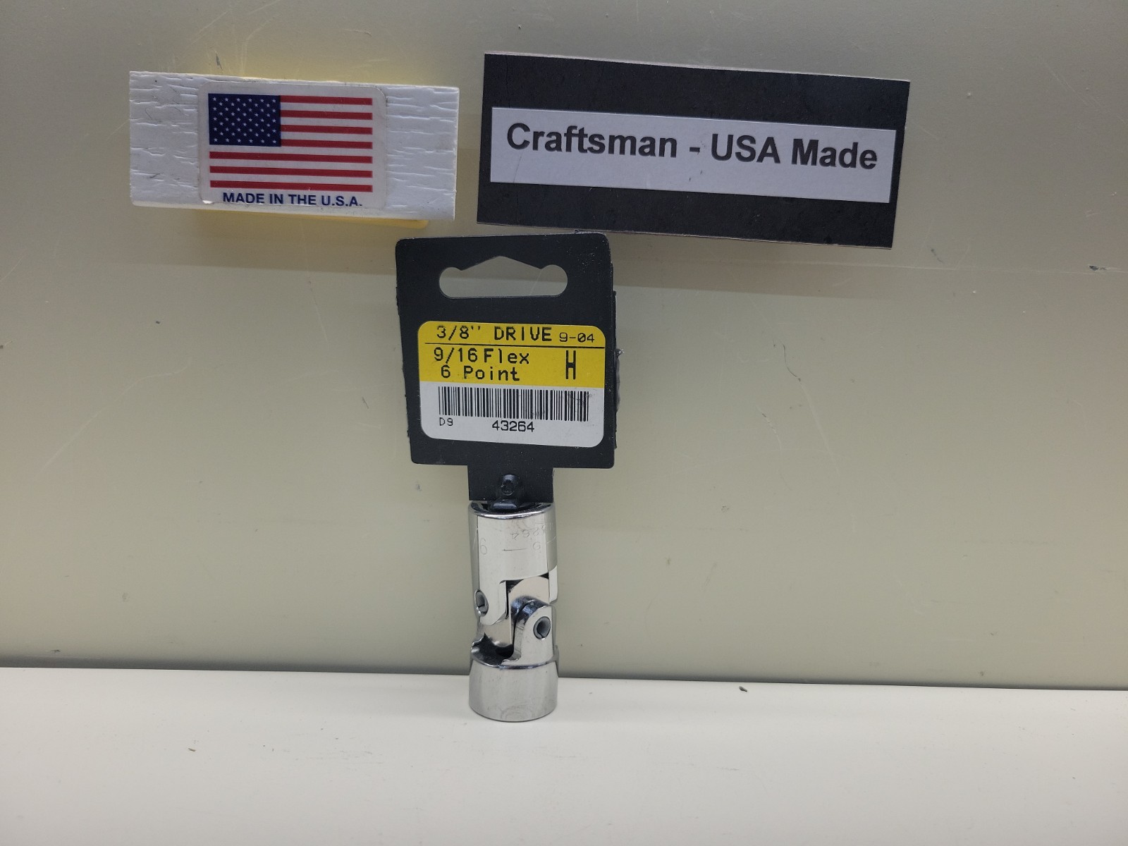 Craftsman 9/16 Socket Flex Universal Jount Socket 6 Point 3/8 Drive 43264 USA