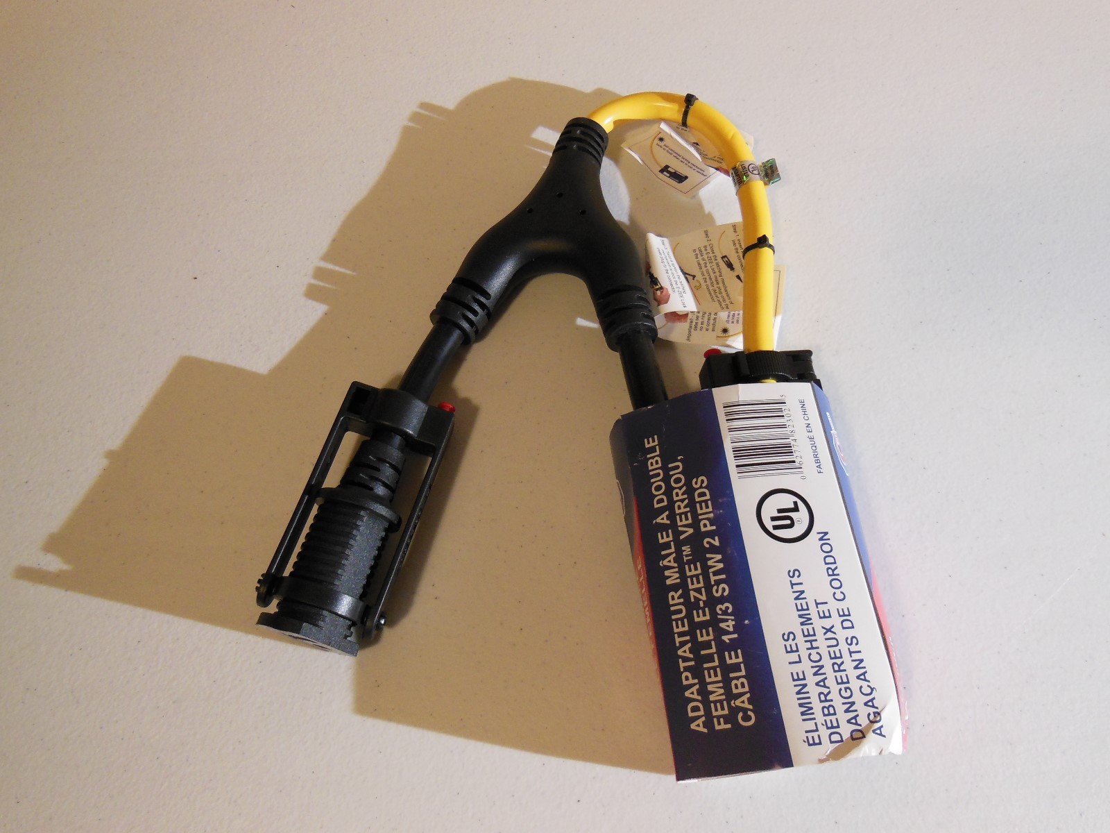 Cliplight Inc 582302 Revolutionary Extension Cord Male to Dual Female EZ Lock C