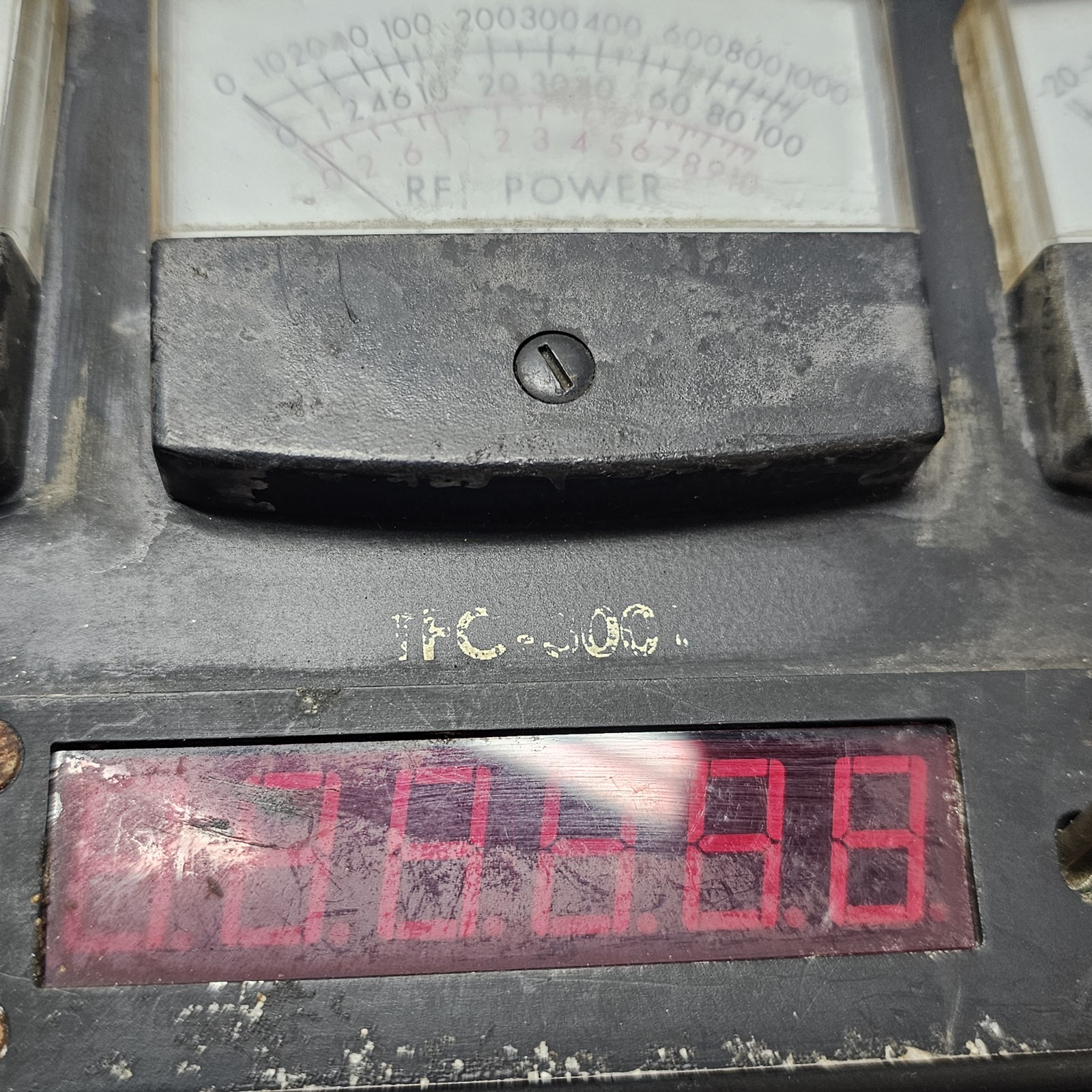DOSY TFC-3001 Frequency Counter RF Power Meter UNTESTED AS IS POOR CONDITION