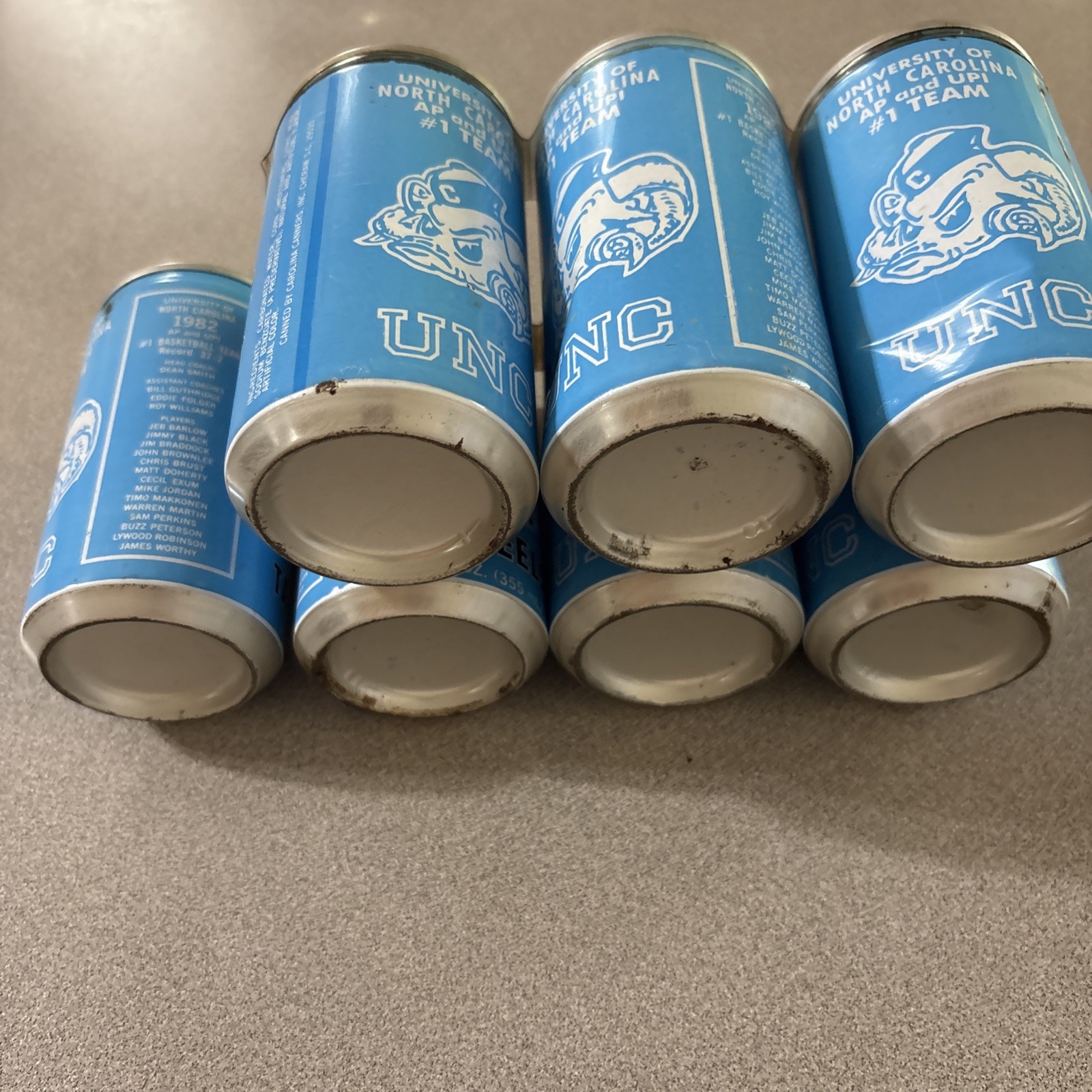 1982 N. Carolina NCAA Champion 6 Pack Blue Soda (Empty)