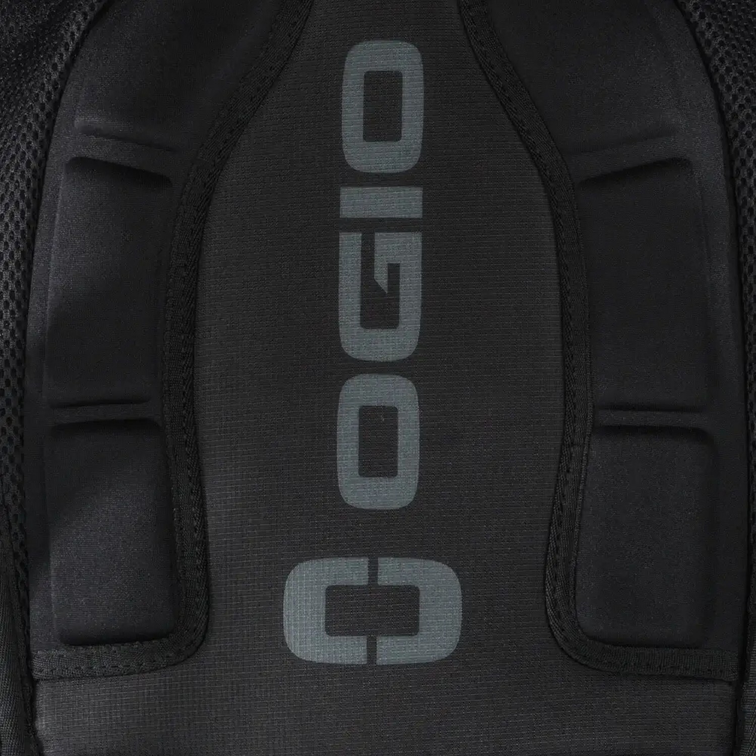 OGIO Hammers 2L Hydration Backpack Black
