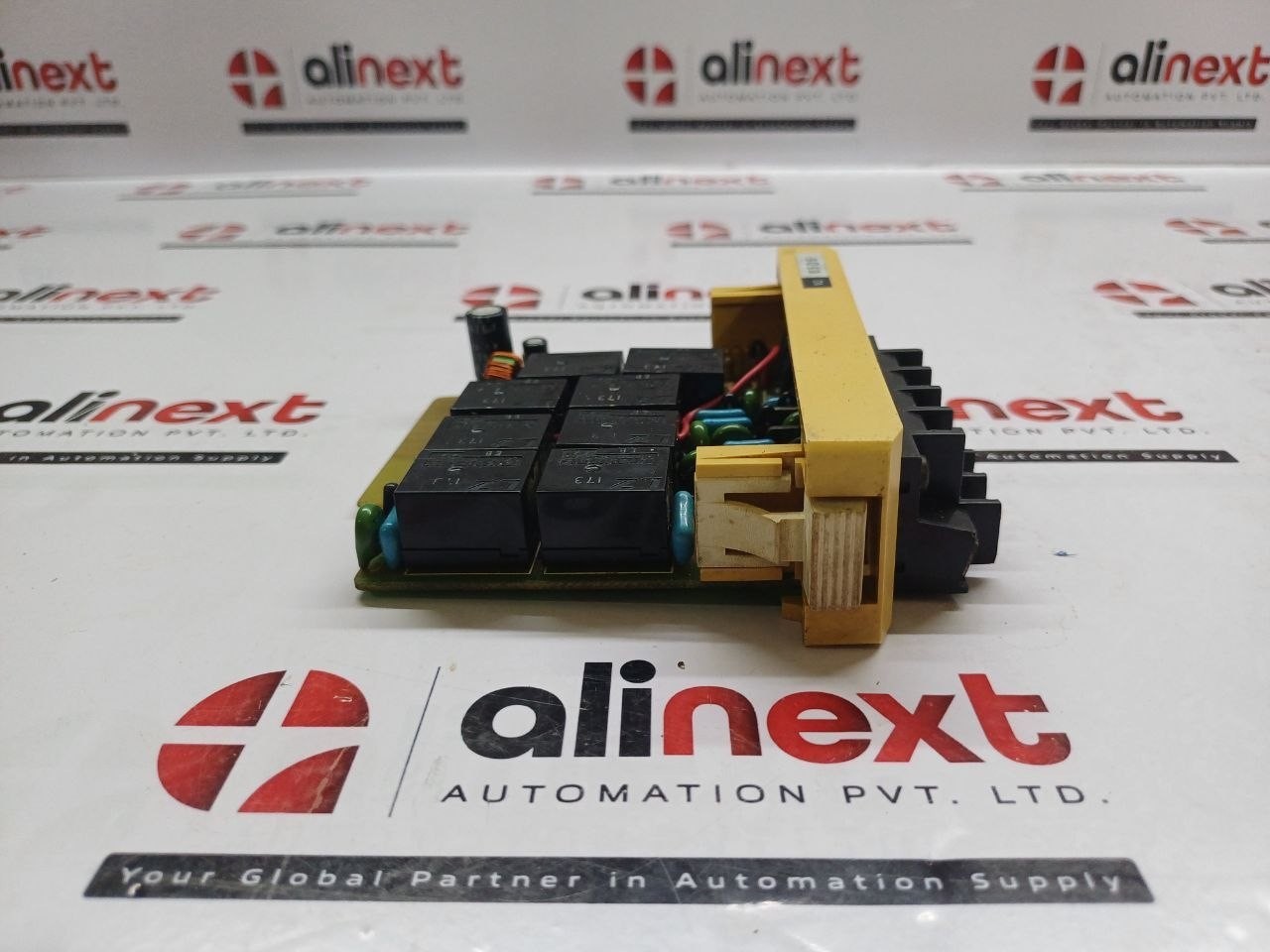 Koyo E-01T-4157 relay output module 7830377