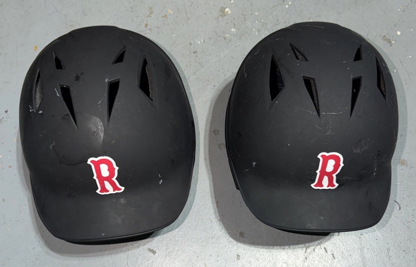 Champro MD Baseball Helmet - BLACK - Size Large 6 1/2 - 7 - “R” Decal