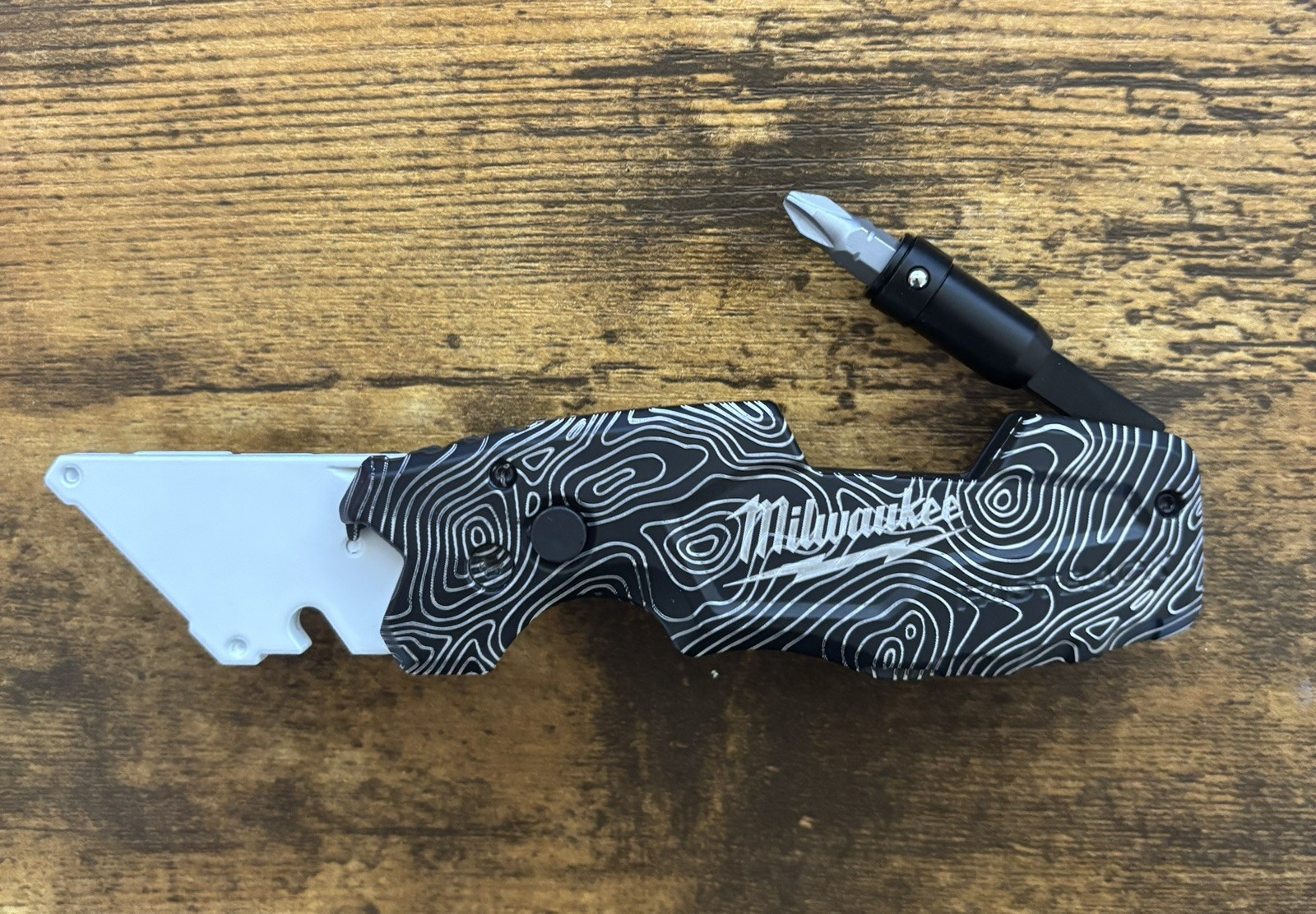 Milwaukee 6in1 Fastback Folding Knife Utility Custom Black White Topo 1505