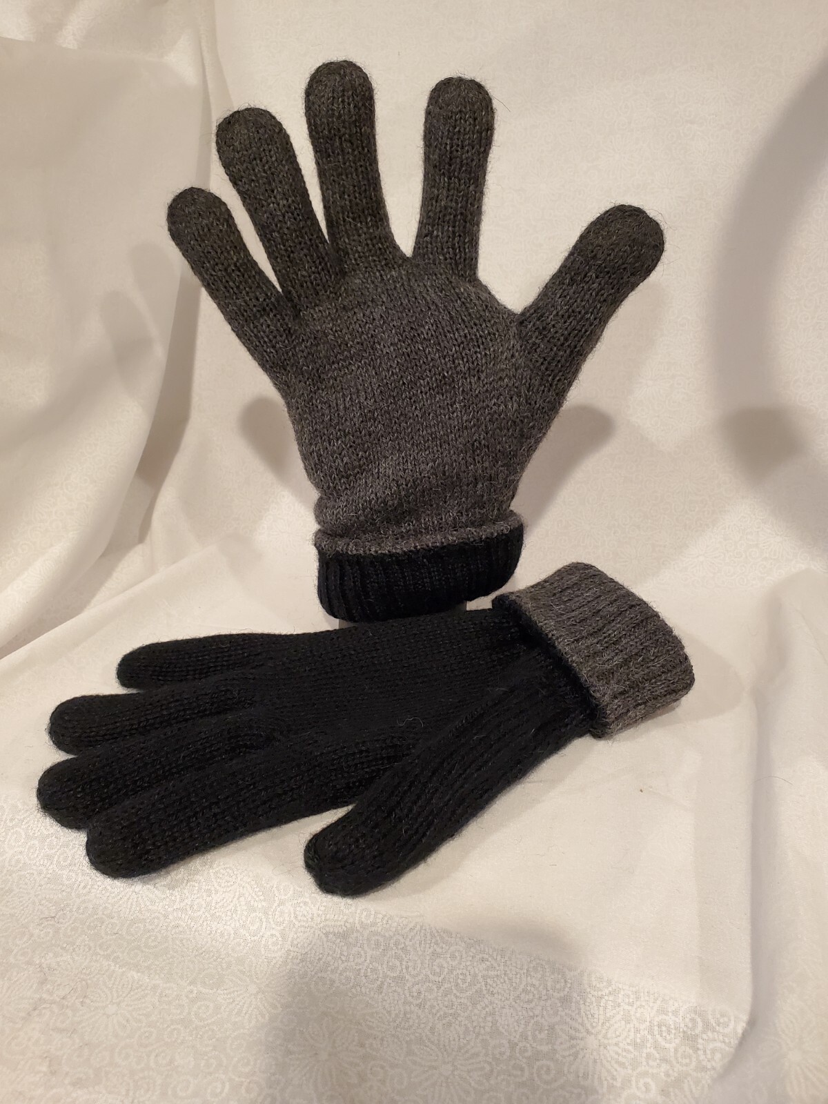 Iditarod 100% Alpaca Double-Thick Reversible Gloves