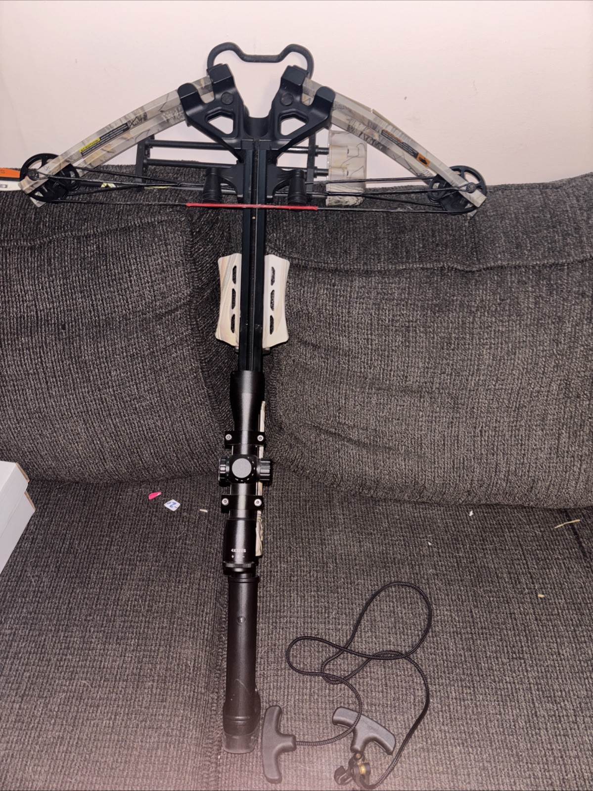 Center Point Sniper Elite 370 Crossbow with Scope, Parts Or Repair #dryridge