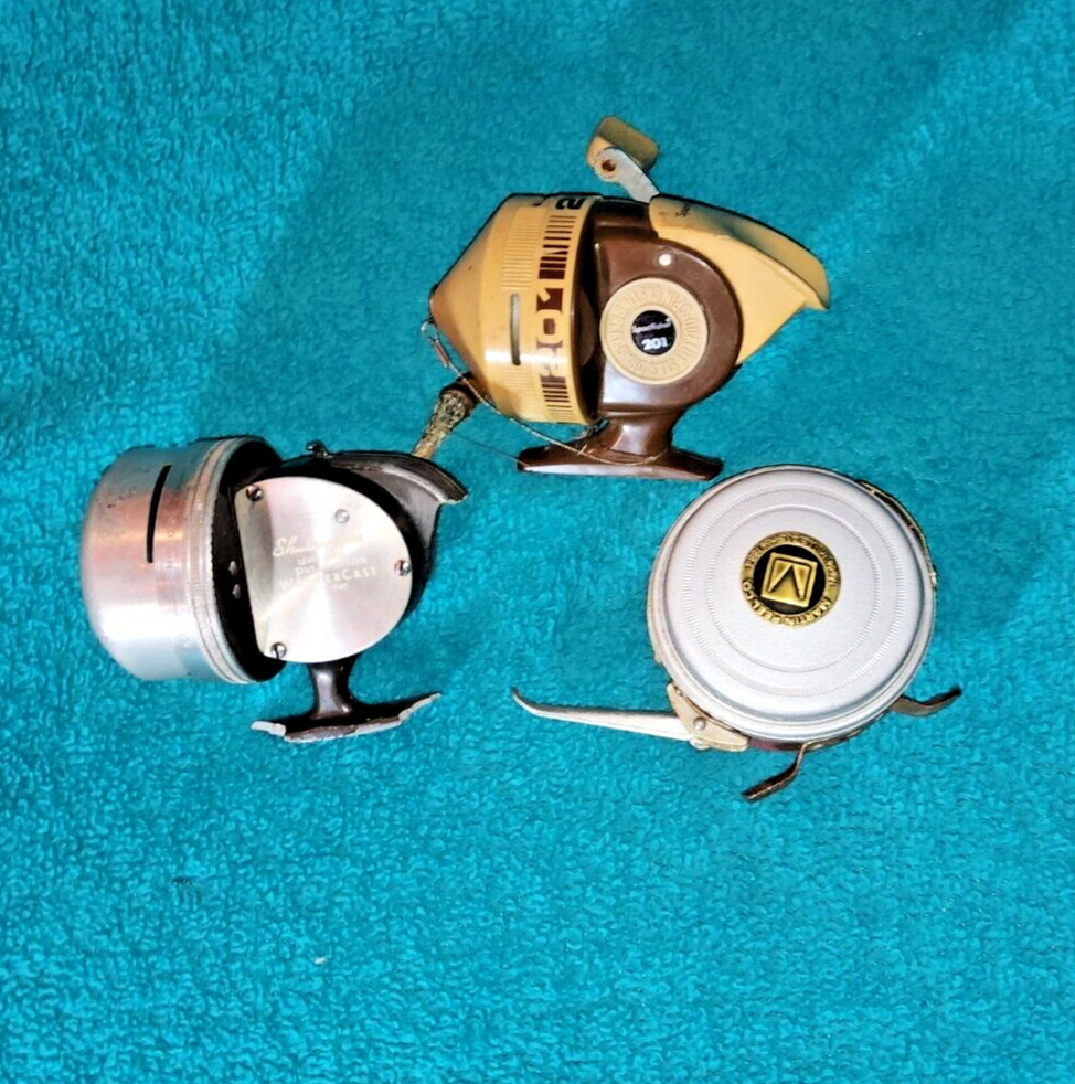 Lot Of 3 Vintage  Fishing Reels sportfisher, Shakespeare and Martin automatic