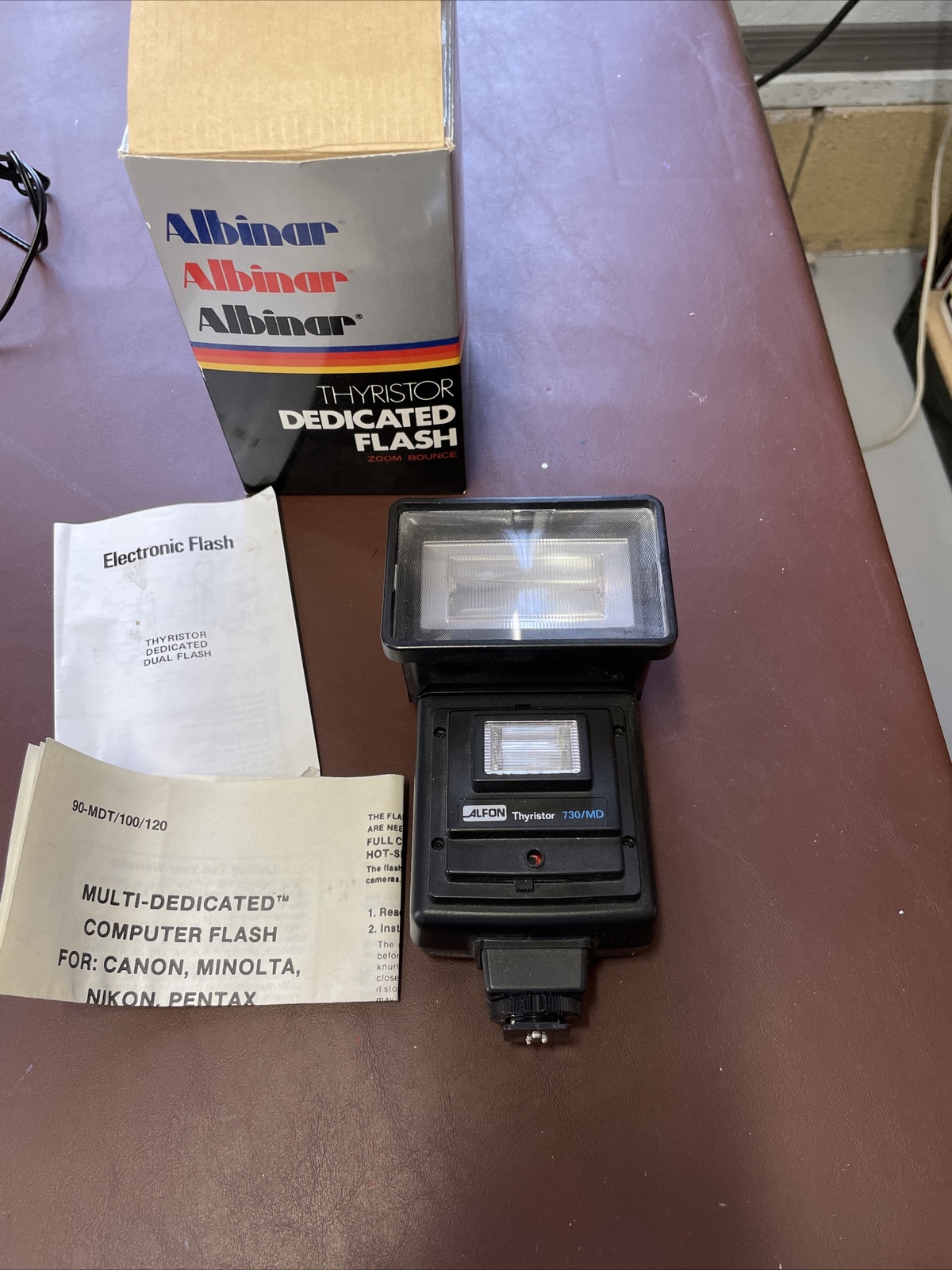 Albinar Thyristor Dedicated Flash Zoom 90 MDT-Z, Canon, Minolta, Nikon, Pentax*