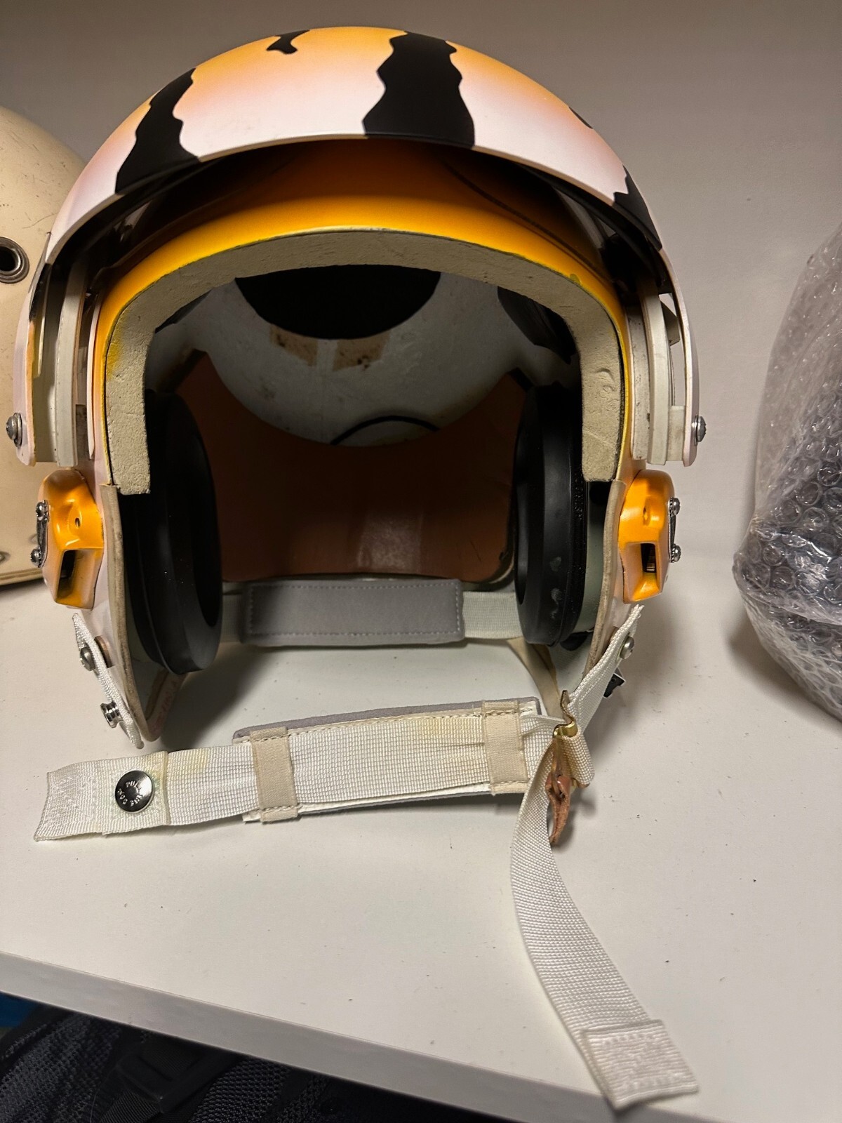 HGU-26 flight helmet BAF tiger painted