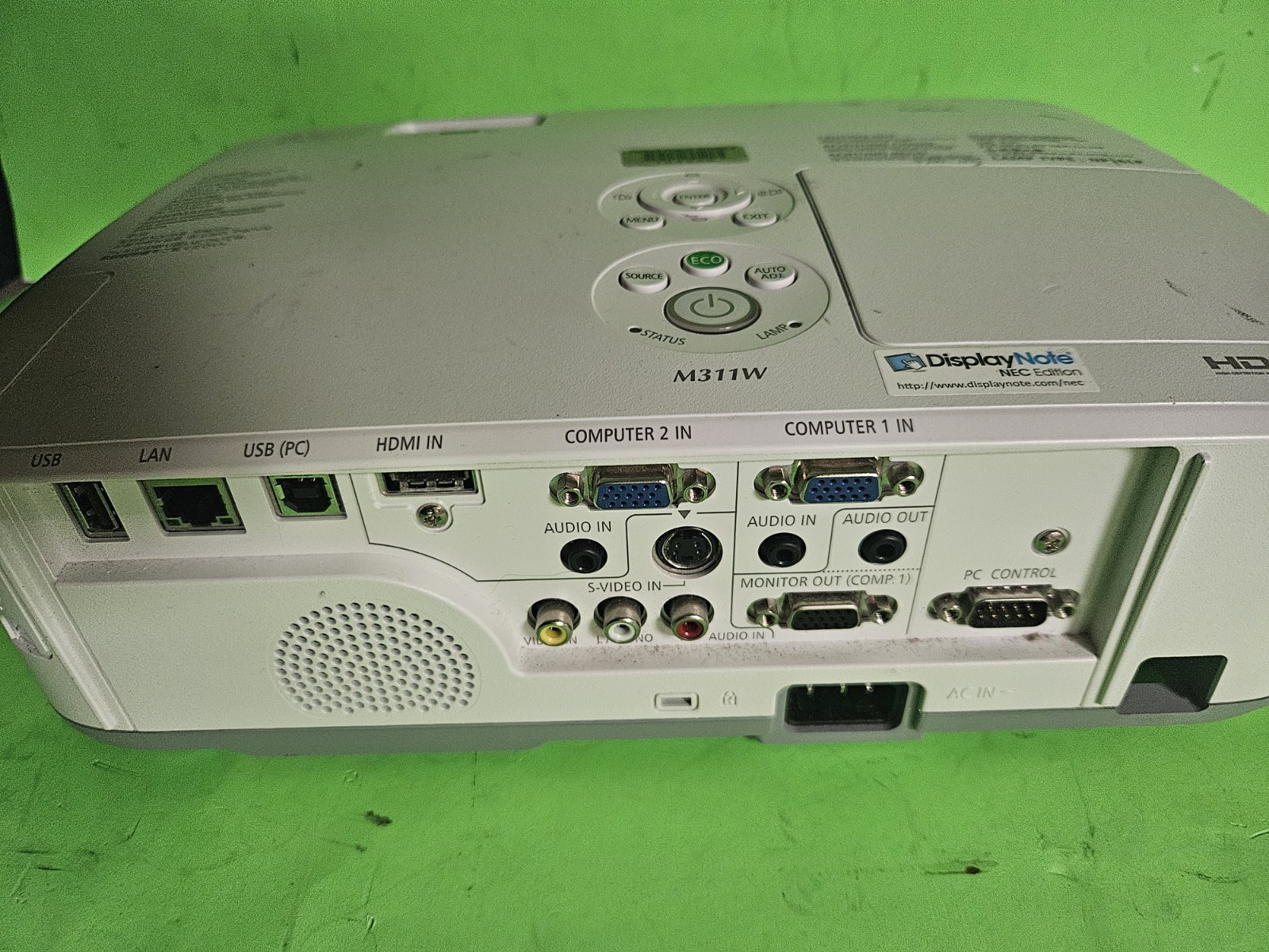 NEC NP-M311W Projectors hdmi lamp 9 HOURS USED