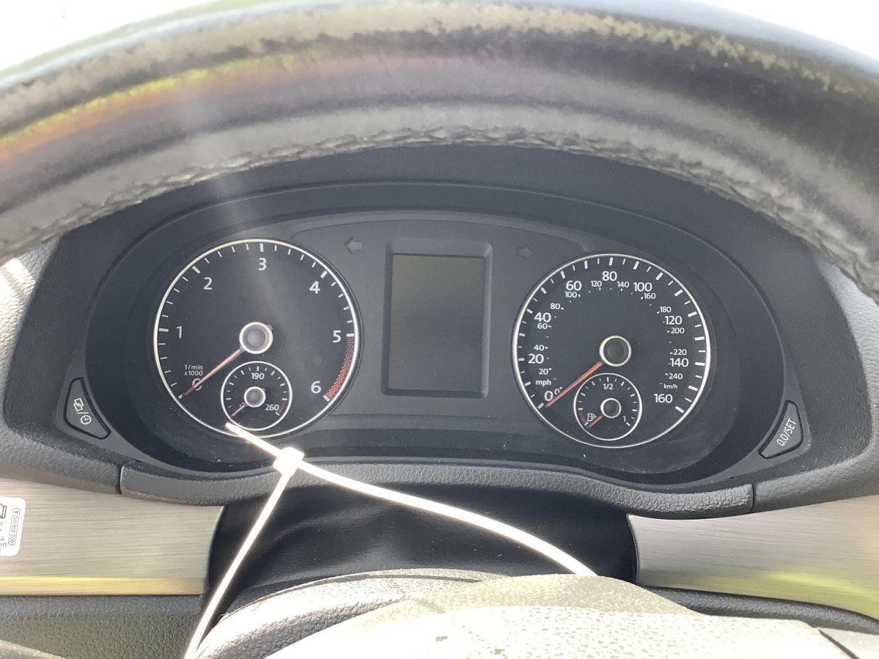 PASSAT 2014 Glove Box 4676354