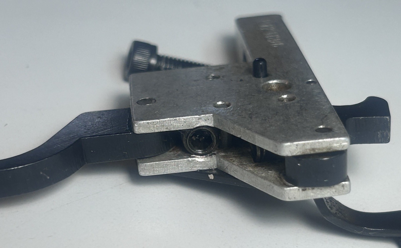 Knight LK93 LK-93 Inline Muzzleloader Trigger Assembly With Screw