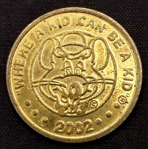 Chuck E Cheese Arcade Token 2002 Older Rat Brass .9375"