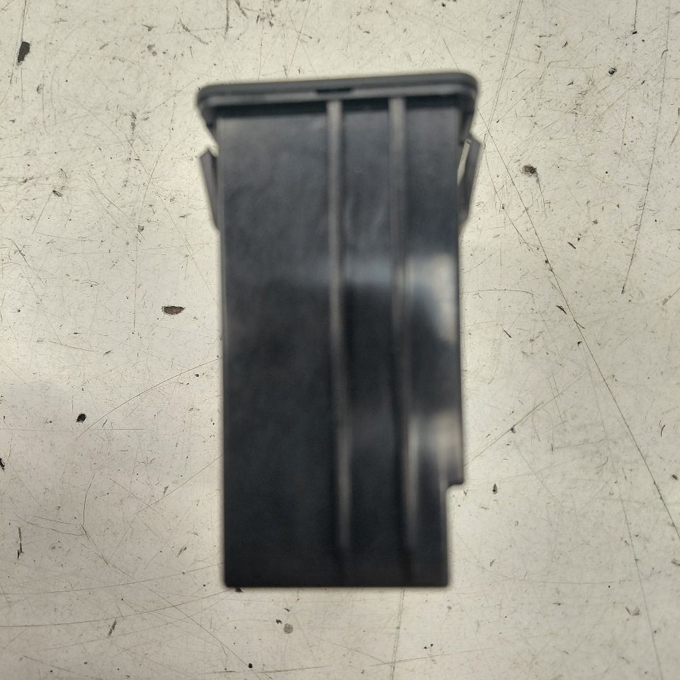 Mazda 6 USB Plug In Hub Port 2016 2015 2014