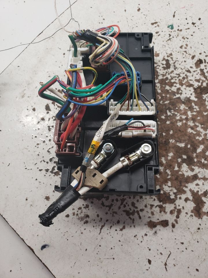 Used Fuse Box Engine fits: 2013 Subaru Impreza engine compartment 2.0 Grade A