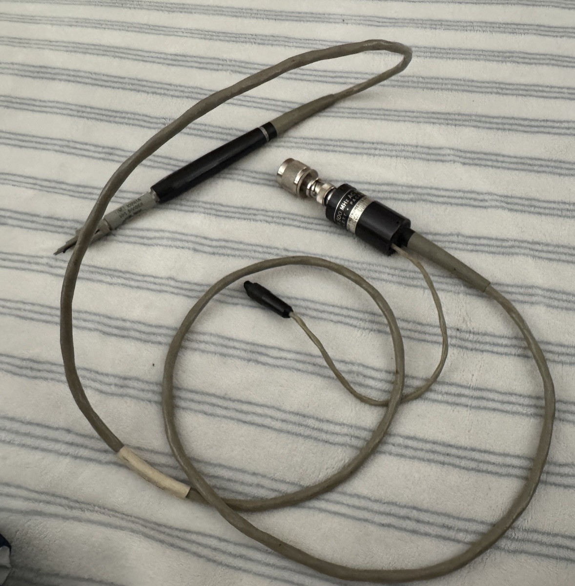 HP 1121A 500 MHZ AC ACTIVE PROBE W/ 10241A Divider