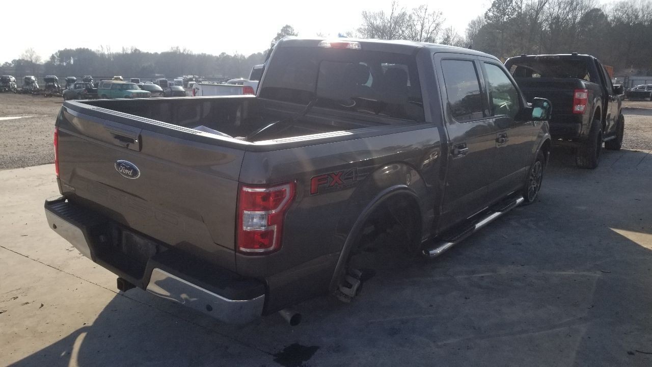 19 FORD F150 5.0L UPPER AIR SHUTTER