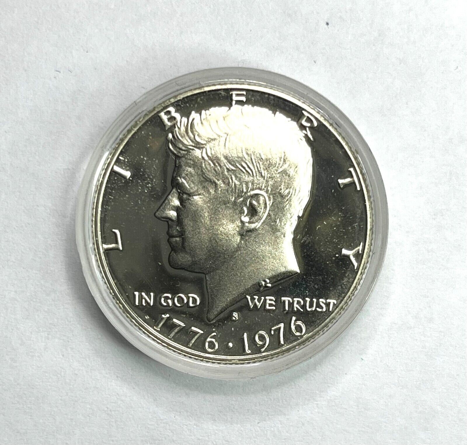 1776-1976 S Kennedy Halves 40% Silver Proof and 40% Silver BU  2 Coins