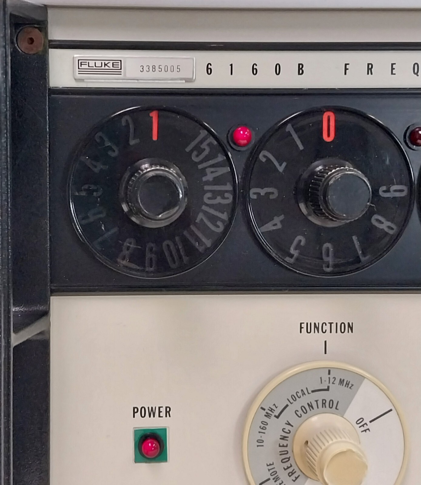 Fluke 6160B Frequency Synthesizer (S/N: 3385005) *Pulled from Working System*