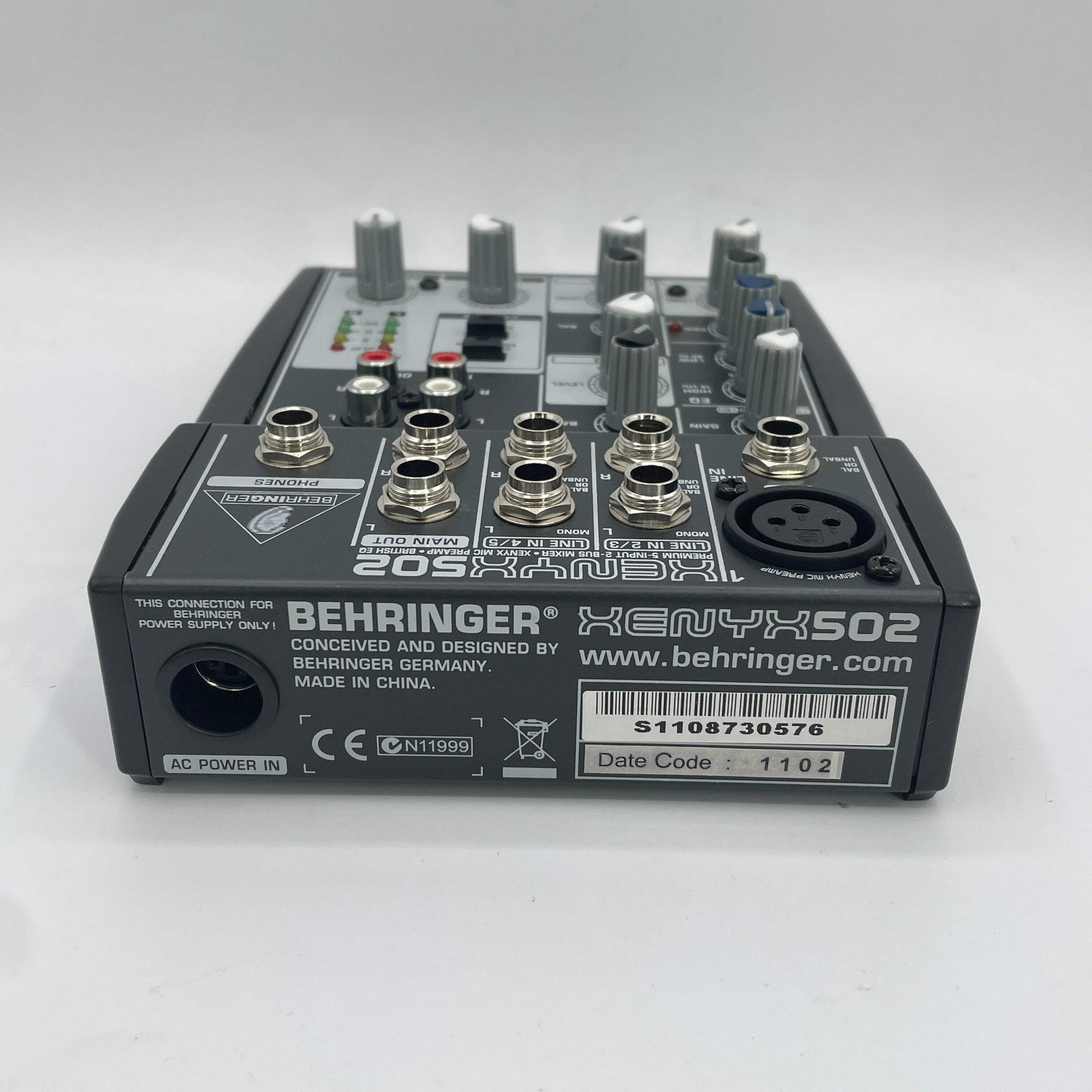 Behringer XENYX502 5-Channels Compact Mixer